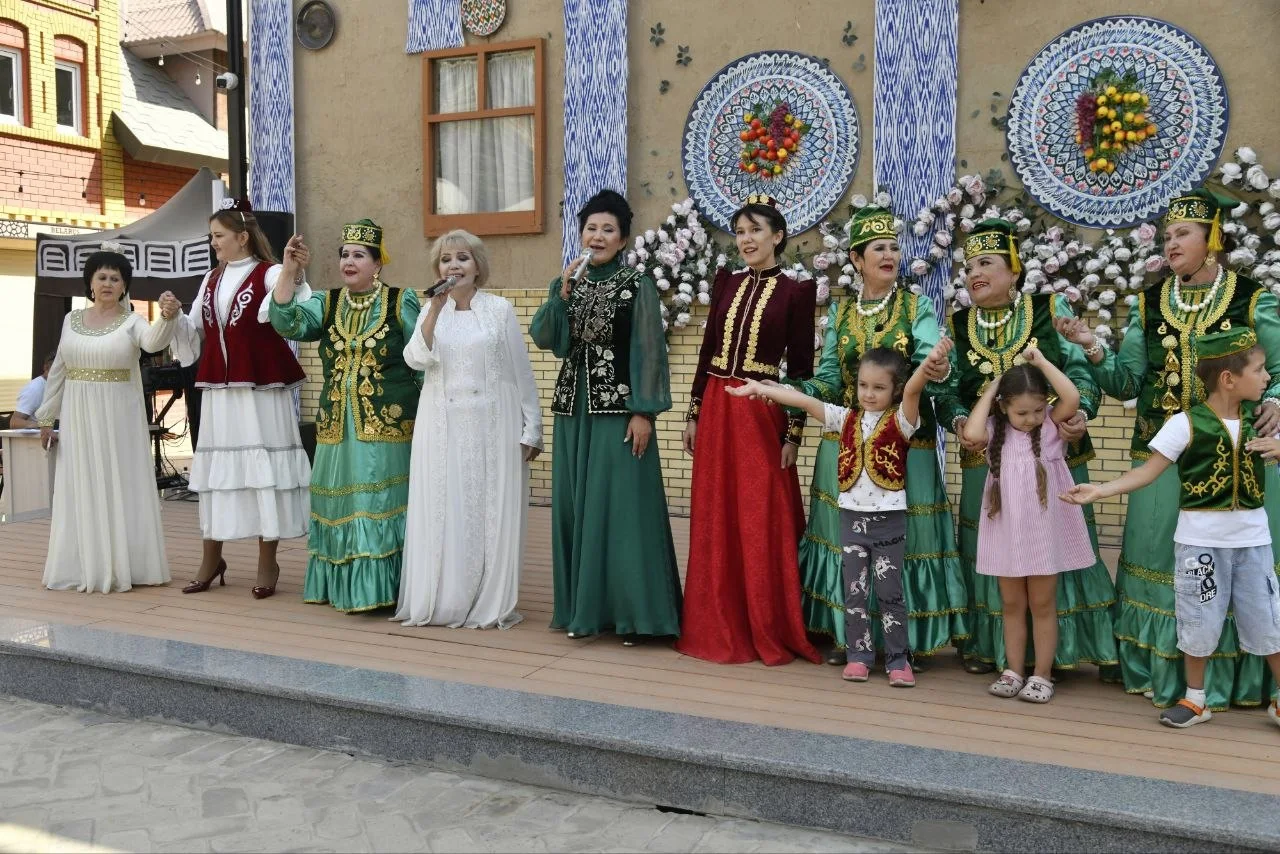 Праздник Сөмбелә в Ташкенте — праздник традиций, культуры и единства! Ташкентта Сөмбелә бәйрәме — традицияләр, мәдәният һәм бердәмлек бәйрәме!